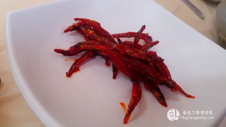 지역 주민이 추천하는 물회 맛집, 포항 죽천 회타운