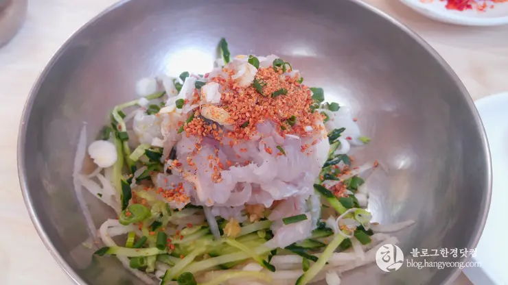 지역 주민이 추천하는 물회 맛집, 포항 죽천 회타운