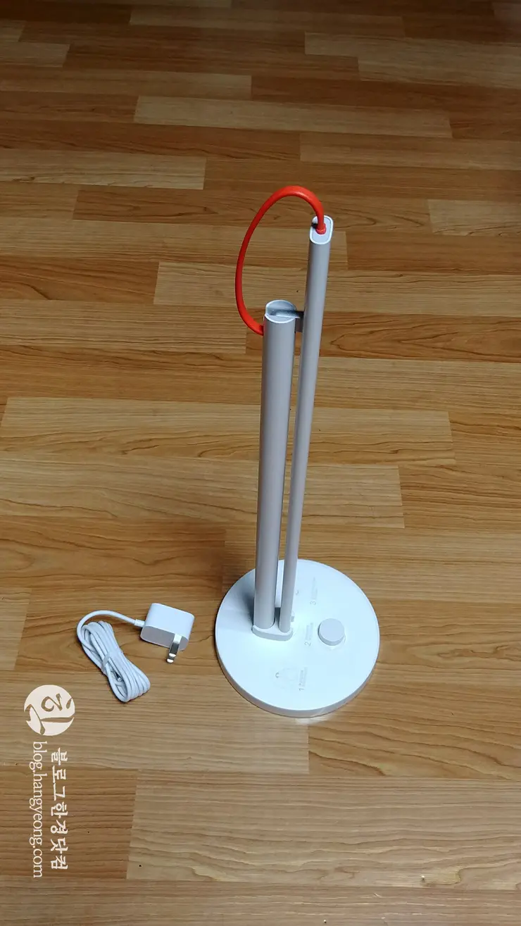 샤오미(Xiaomi) LED 스마트 테이블 스텐드 램프