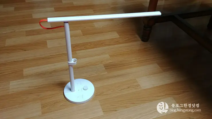 샤오미(Xiaomi) LED 스마트 테이블 스텐드 램프