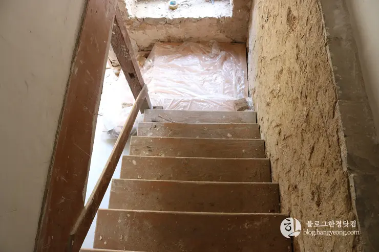 청주 가볼만한곳, 일신여자고등학교 일대 탑동 양관