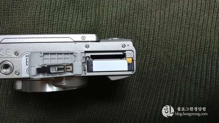 알리익스프레스 니콘 쿨픽스 A900용 호환 배터리 및 충전기 구매후기 (EN-EL12 Batteries + Battery Charger Kits for Nikon Coolpix A900)