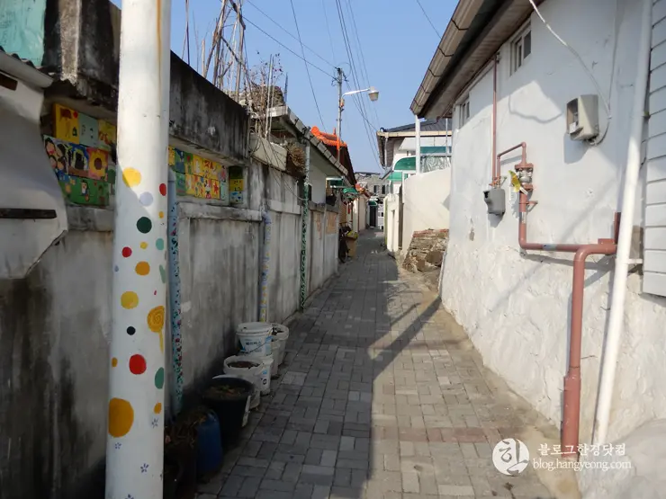 청주 가볼만한곳, 수암골② 벽화마을: 인적이 드문 달동네에서 추억 가득한 마을로