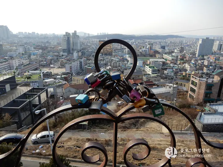 청주 가볼만한곳, 수암골② 벽화마을: 인적이 드문 달동네에서 추억 가득한 마을로