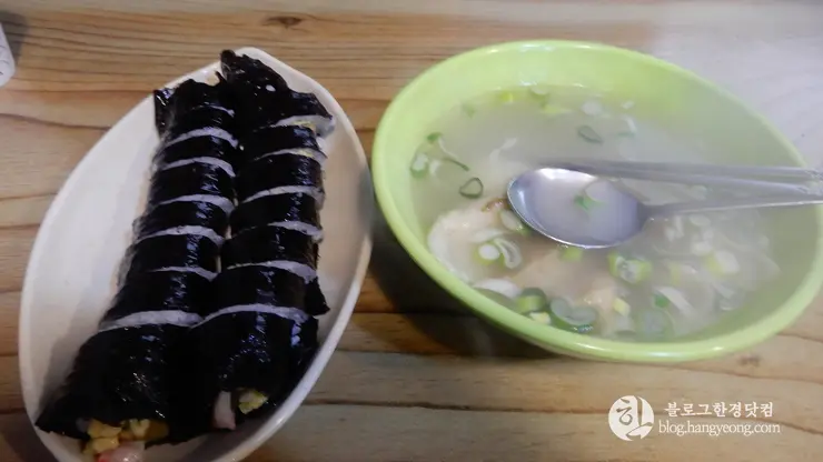 전라북도 군산 “양념의 황금비율” 안젤라 분식