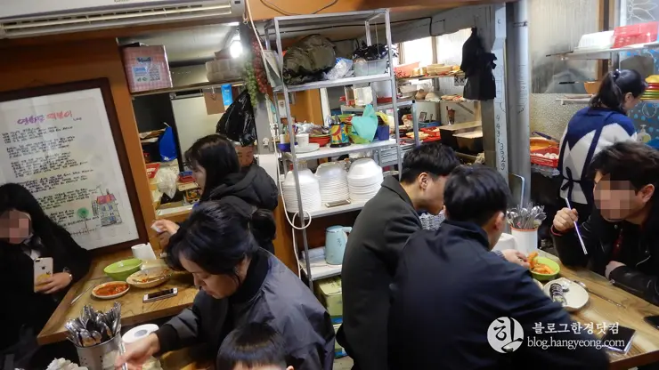 전라북도 군산 “양념의 황금비율” 안젤라 분식