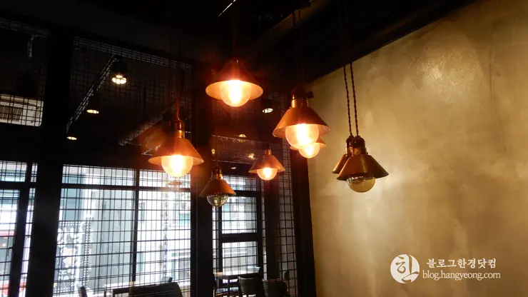 청주 금천광장 케미스트리 Chemistry Roastery & Dessert