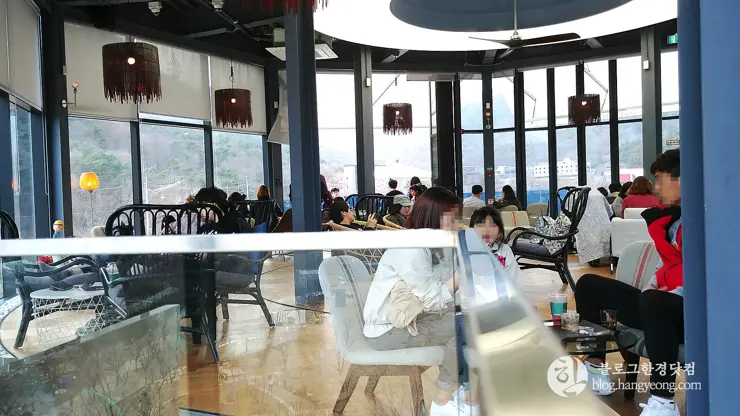 공주시 계룡산 동학사 카페 어썸 845 (Awesome 845), 분위기 좋은 카페