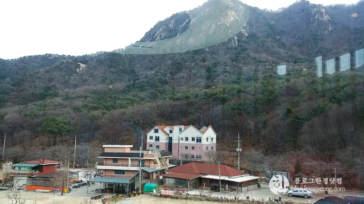 공주시 계룡산 동학사 카페 어썸 845 (Awesome 845), 분위기 좋은 카페