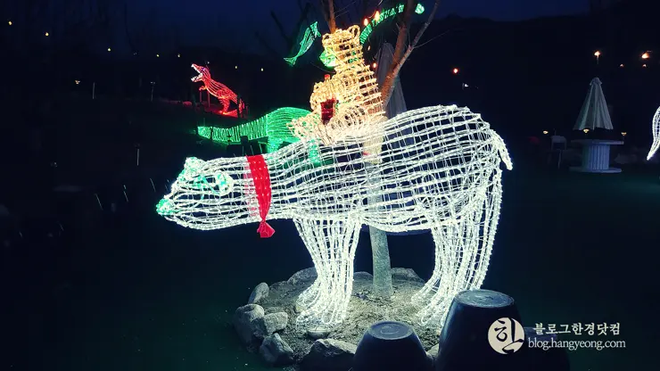 공주시 계룡산 동학사 카페 어썸 845 (Awesome 845), 분위기 좋은 카페