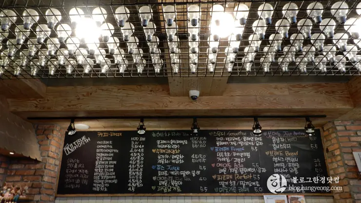 청주 금천광장 북 카페, 트루노스 TRUE NORTH