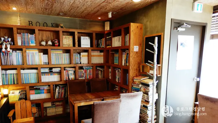 청주 금천광장 북 카페, 트루노스 TRUE NORTH