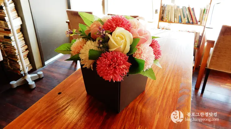 청주 금천광장 북 카페, 트루노스 TRUE NORTH