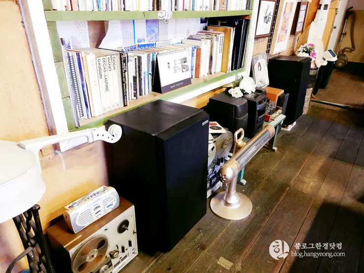 청주 가볼만한곳, 마동창작마을: 폐교에서 예술공간 카페로 변신