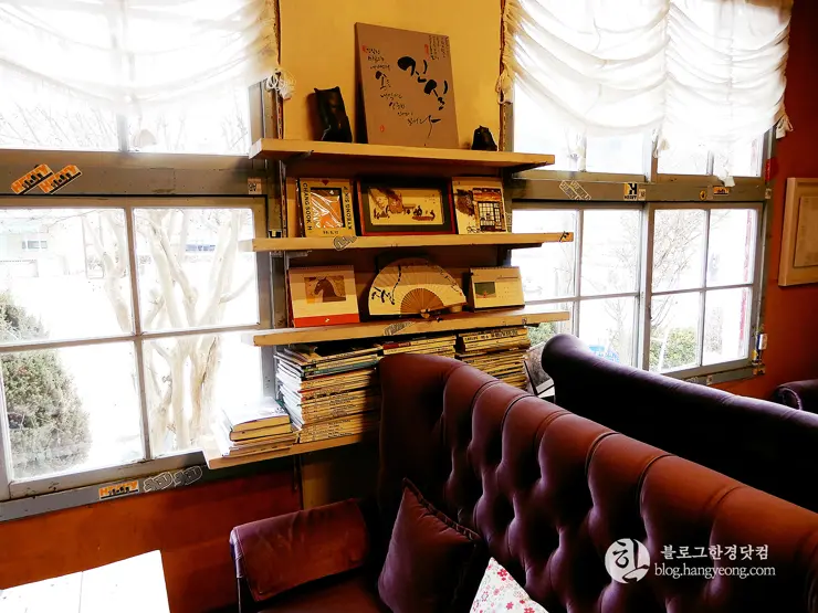 청주 가볼만한곳, 마동창작마을: 폐교에서 예술공간 카페로 변신