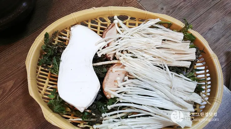 청주 육거리 성안길 맛집, 황할머니 갈비찌개 매콤 갈비찜