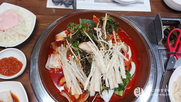 청주 육거리 성안길 맛집, 황할머니 갈비찌개 매콤 갈비찜