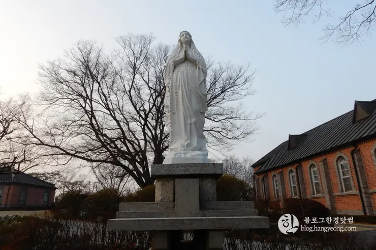 충남 아산, “공세리 성당” 전국에서 가장 아름다운 성당