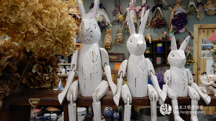 충남 아산, “지중해 마을” 산토리니가 여기에