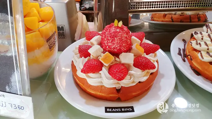 경기 용인 보정동 카페문화 거리, 빈스빈스 커피, 달달한 와플과 진한 커피 한 잔의 여유