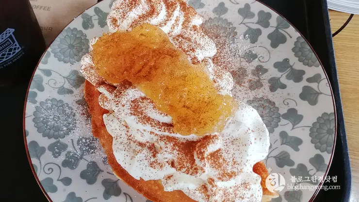 경기 용인 보정동 카페문화 거리, 빈스빈스 커피, 달달한 와플과 진한 커피 한 잔의 여유