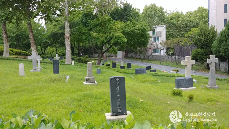 100주년 기념교회, 양화진 선교사 묘역