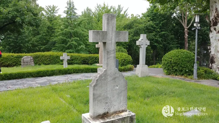 100주년 기념교회, 양화진 선교사 묘역