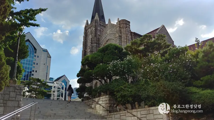 영락교회 예배당, 서울특별시 중구 멋있는 석조 건축물