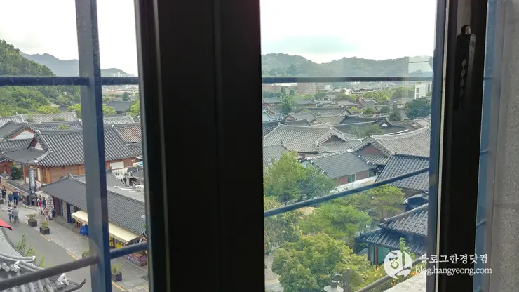 카페 전망, 전주 한옥마을을 한눈에 내려다볼 수 있는 카페