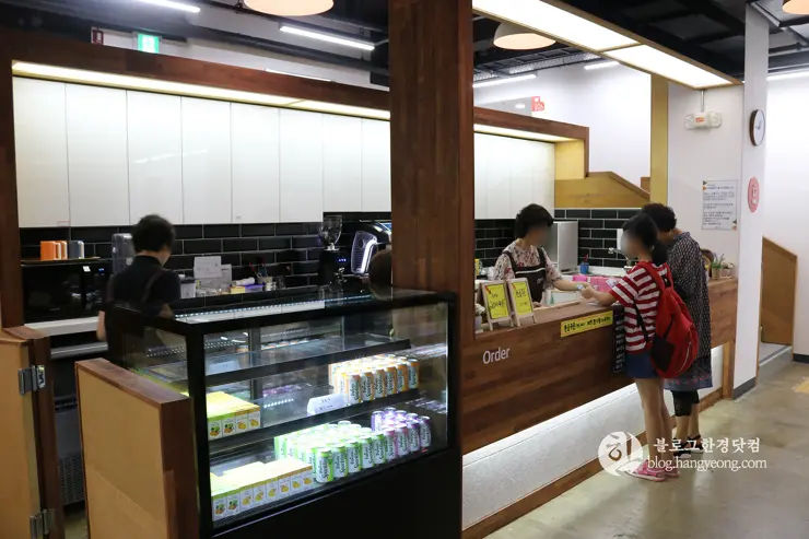 불암 도서관 | 모던한 외관과 편안한 실내를 가진 여유로운 문화공간