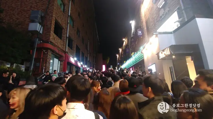 2018 할로윈 커스튬 축제 이태원을 찾다
