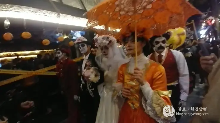 2018 할로윈 커스튬 축제 이태원을 찾다