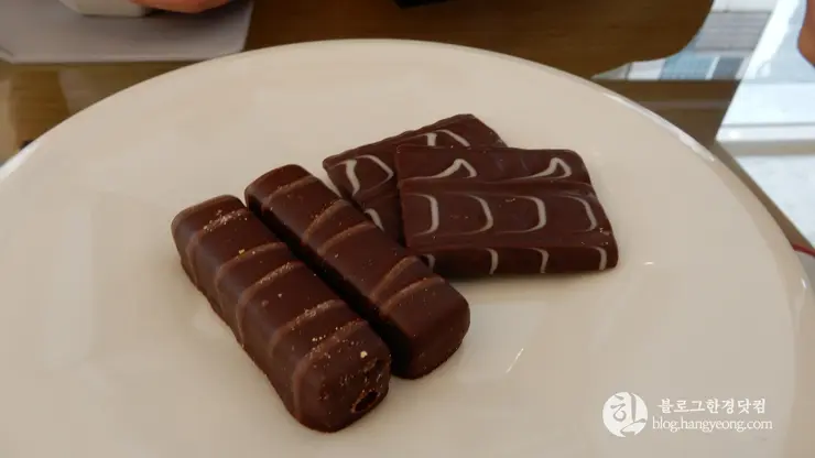 늘바이한, 평택 합정동 분위기 좋은 바느질 카페, 한복 카페