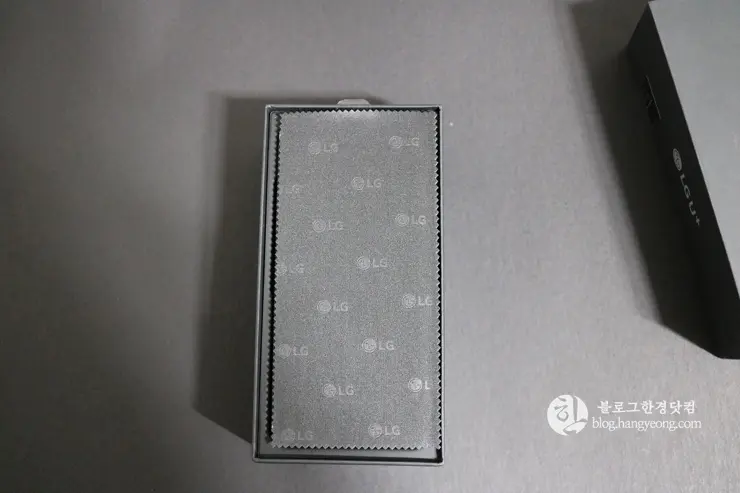 LG G8 ThinQ 번호이동 수령 및 한 달 실사용 후기